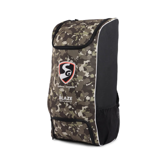 SG Blaze Junior Duffle Wheelie Kit Bag
