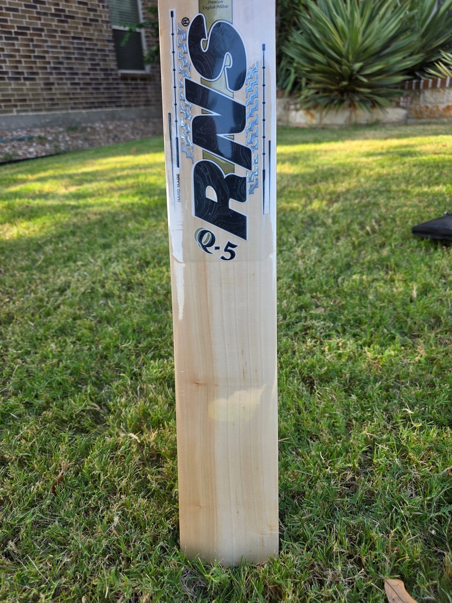 RNS Q5 English willow Cricket Bat