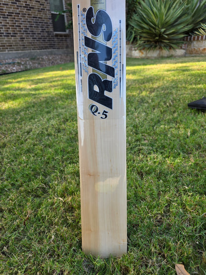 RNS Q5 English willow Cricket Bat
