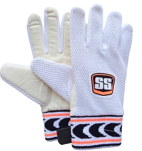 Keeping gloves best sale with inner