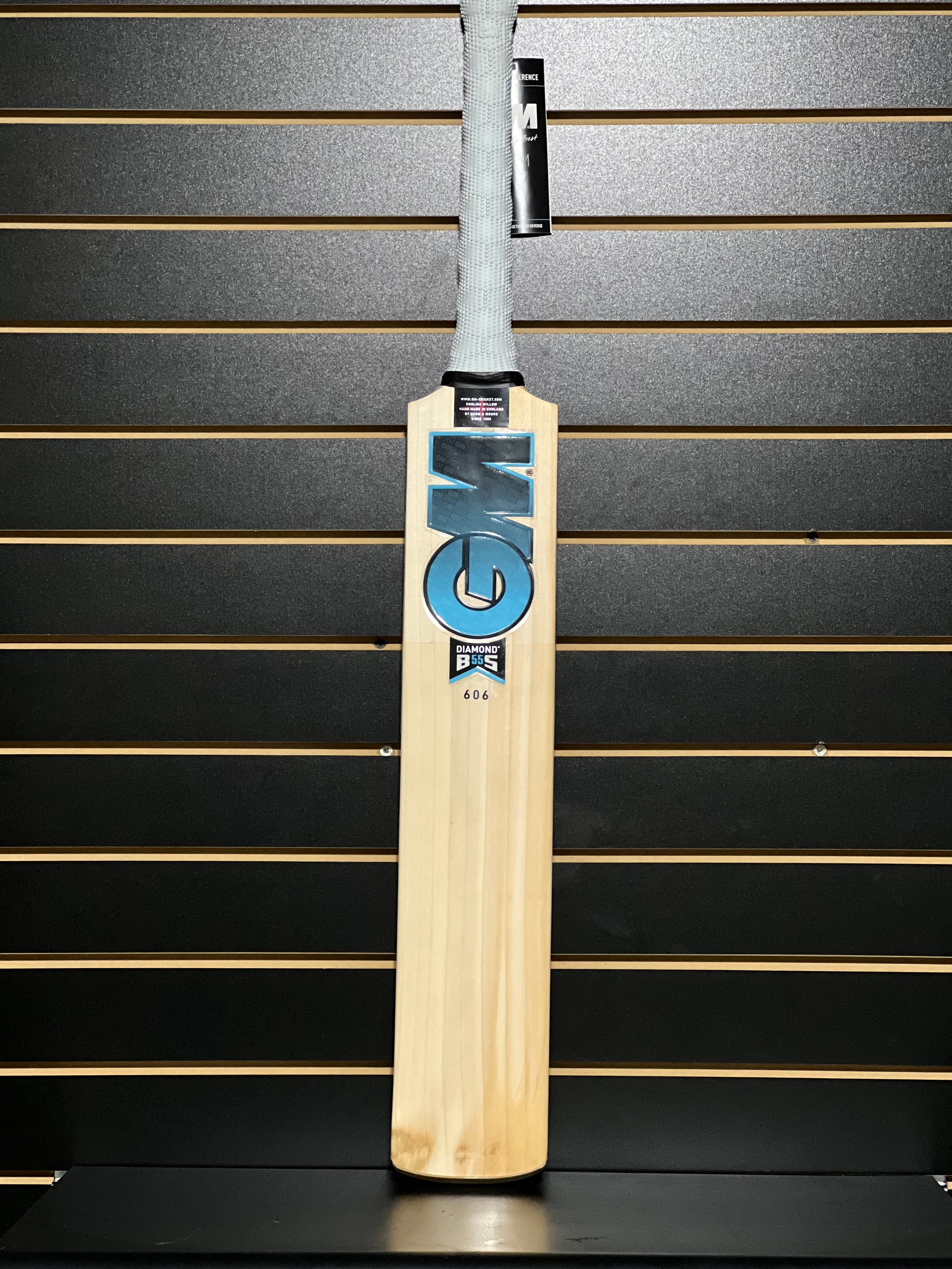 GM Diamond DXM 606 – The Sportz Box