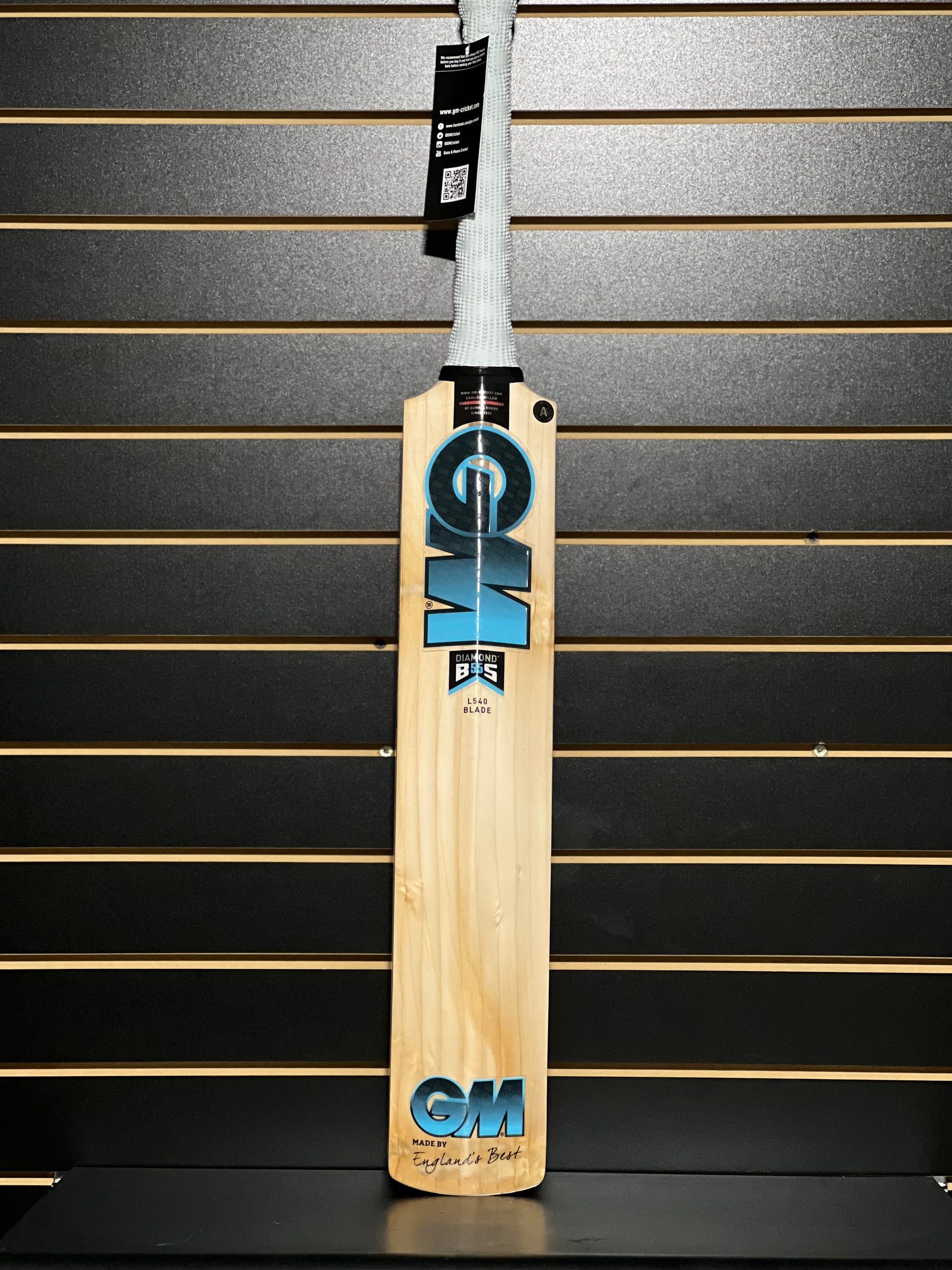 GM Diamond DXM 606 – The Sportz Box